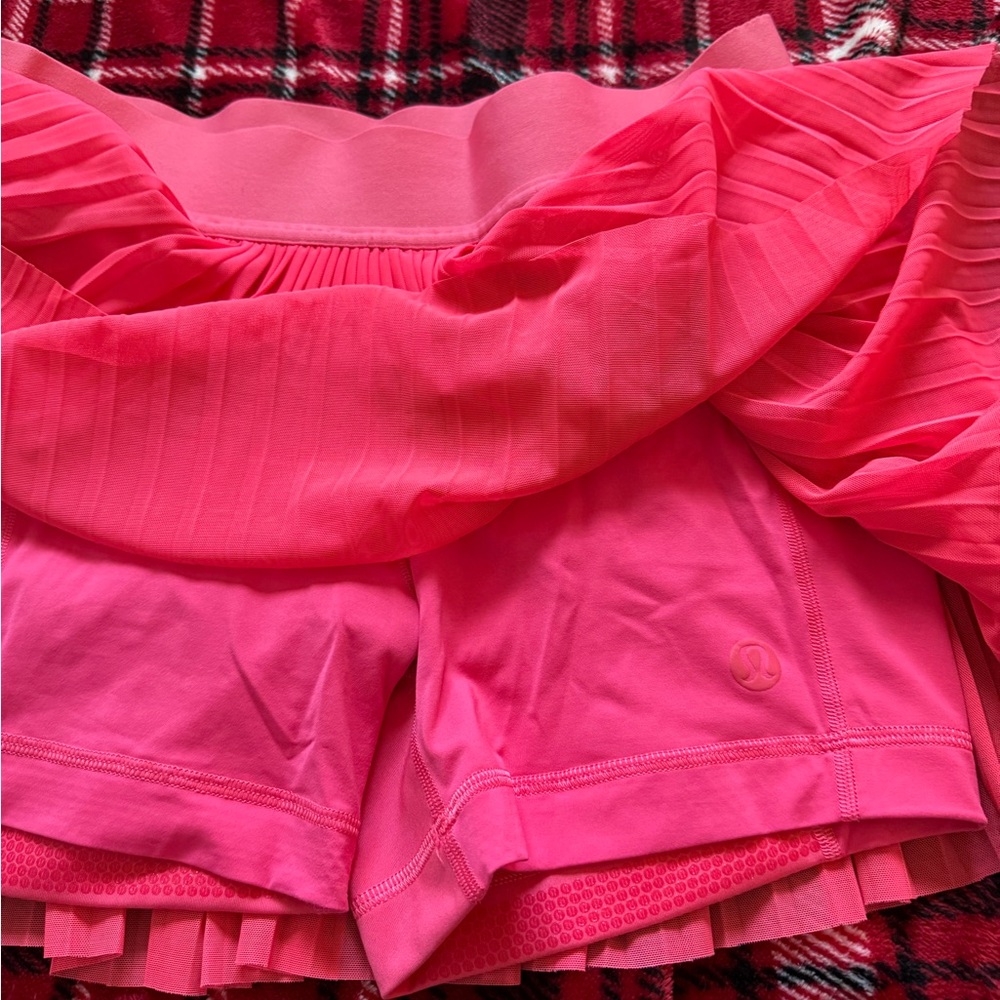 Lululemon Mini Skirt - Picture 2 of 2